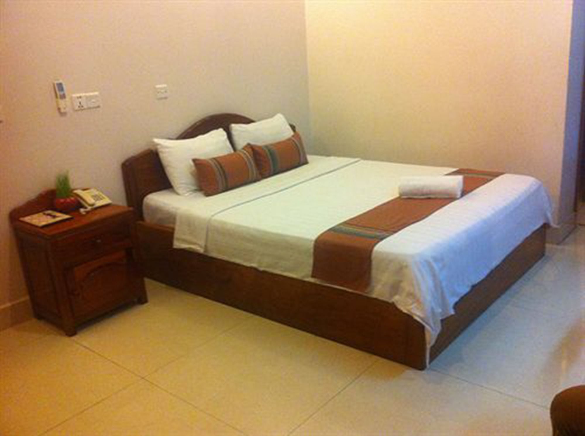 White Beach Hotel Sihanoukville Luaran gambar